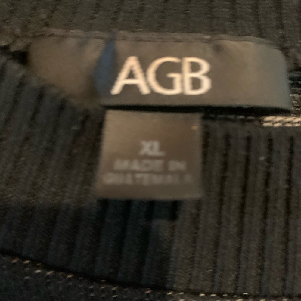 Sweater - Picture 2 of 3